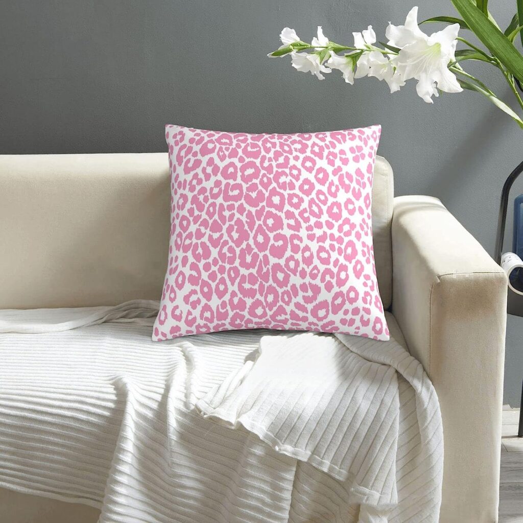 5 Luxury Decorative Pillows to Enhance Your Home Decor - Decoravity