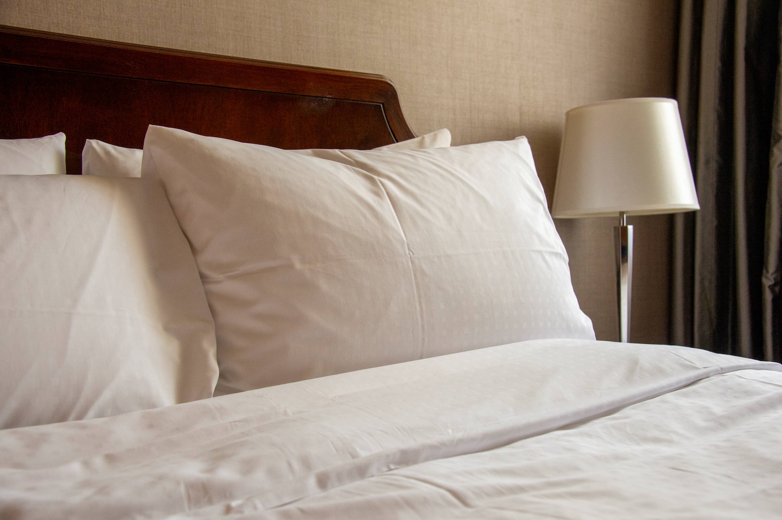 Luxury Bedding Sets for Luxury Bedrooms